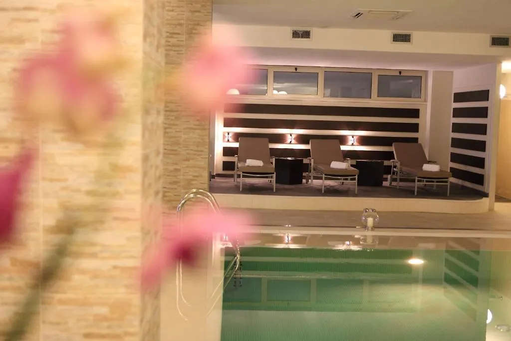 Hotel Borgo Don Chisciotte Modica 4*,  Italia