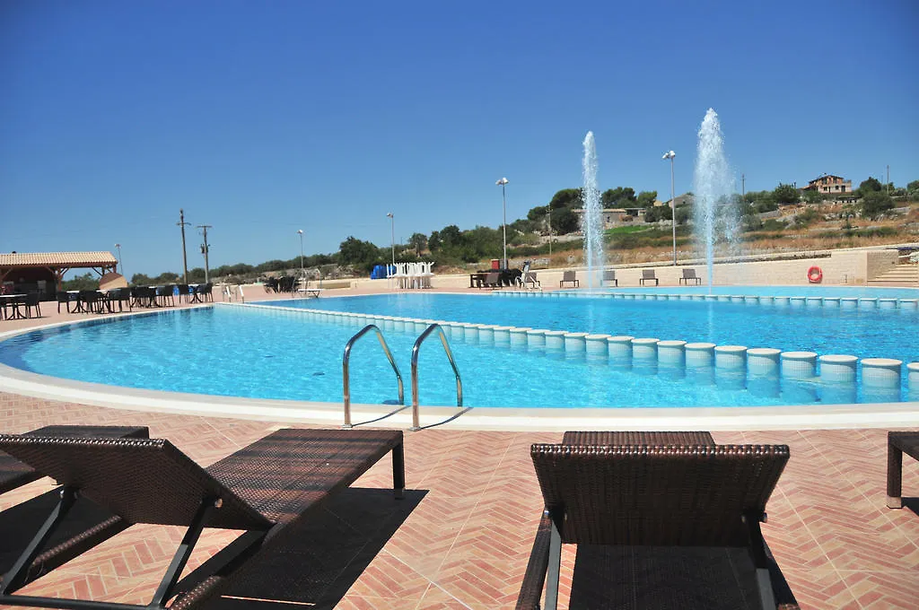 Hotel Borgo Don Chisciotte Modica 4*,  Italia