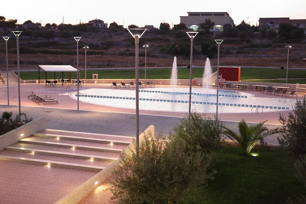 Hotel Borgo Don Chisciotte Modica 4*,  Itálie